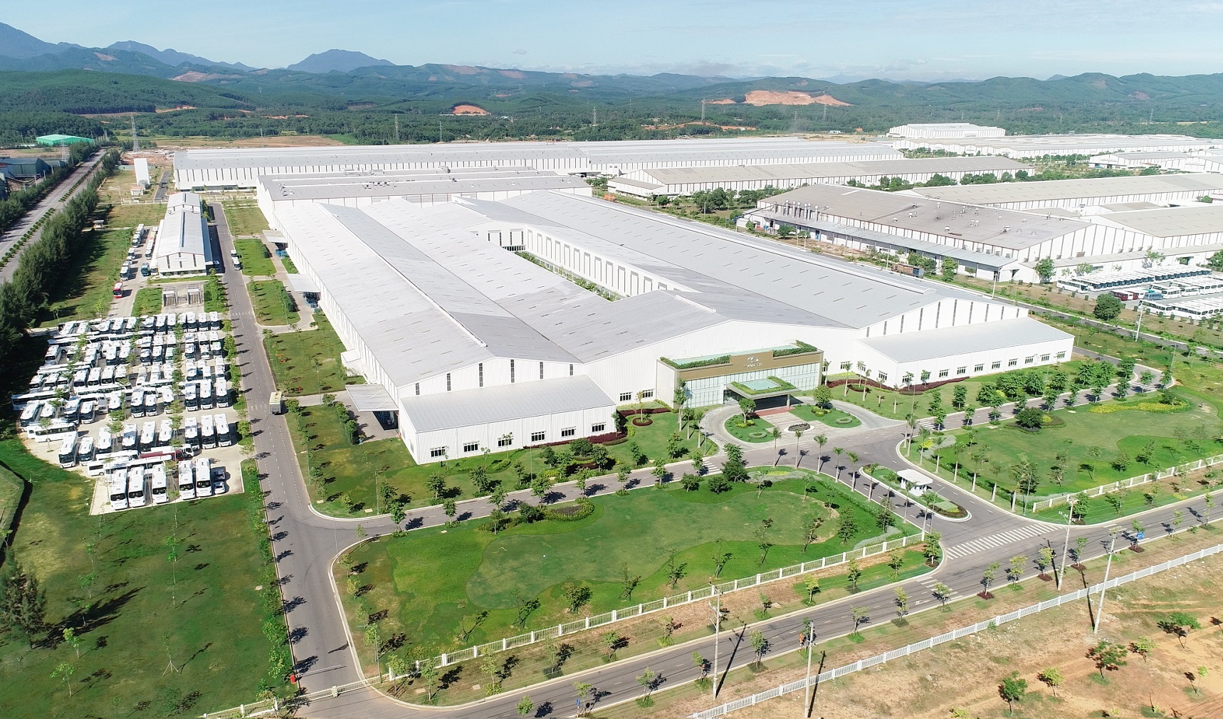 THACO AUTO: Hơn hai thập kỷ chuyển mình cùng ô tô